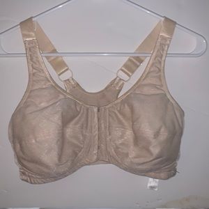 ABC Mastectomy Bra. 38D. Razorback. Five clasp front. Pockets for inserts.